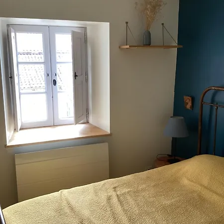 Couette-café Au Cœur Du Village De